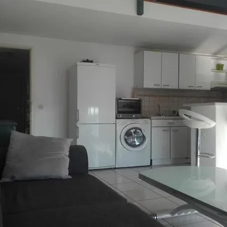 Apartmán T2 Moderne Dans Village De - Emeraude 44 *